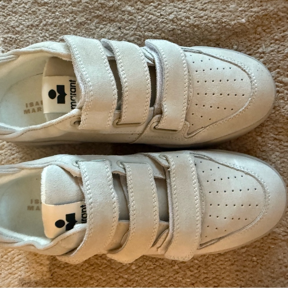 Never worn Isabel Marant oney low top sneaker